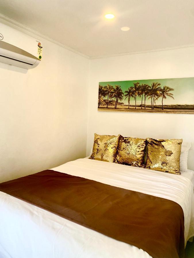 Makati Isabela Luxury Apartment Manila Luaran gambar