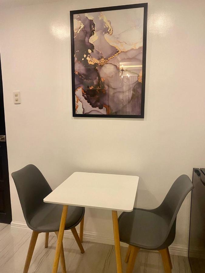Makati Isabela Luxury Apartment Manila Luaran gambar