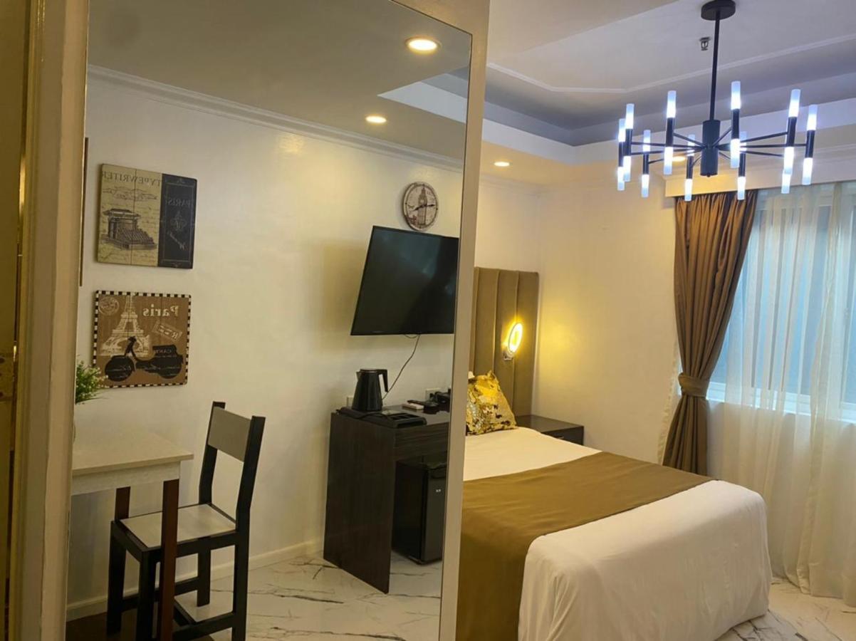 Makati Isabela Luxury Apartment Manila Luaran gambar